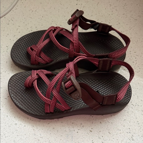 Chaco Burgundy and Brown Sandals - Picture 4 of 8